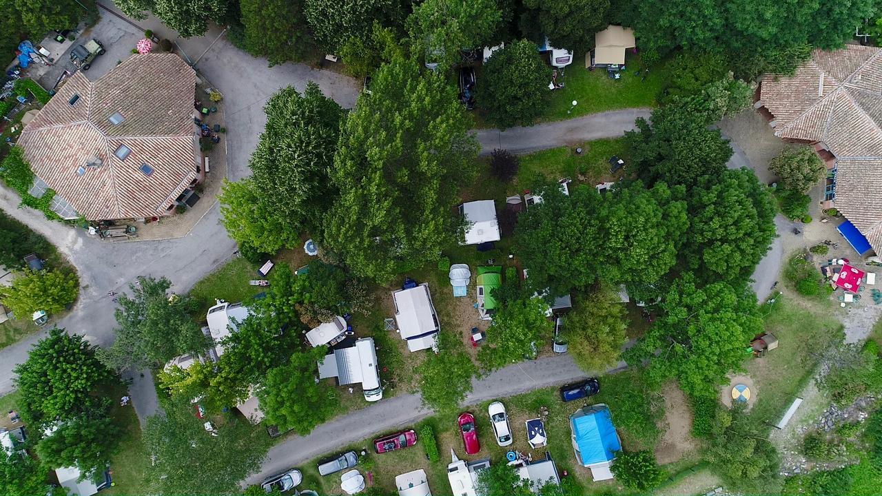 Hotel Camping Le Ventadour Meyras Exteriér fotografie