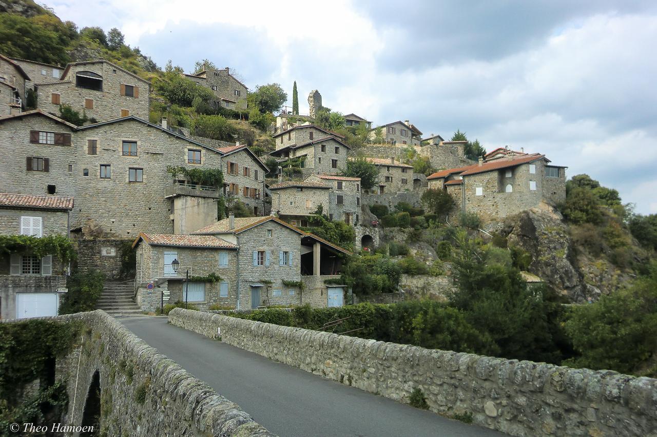 Hotel Camping Le Ventadour Meyras Exteriér fotografie